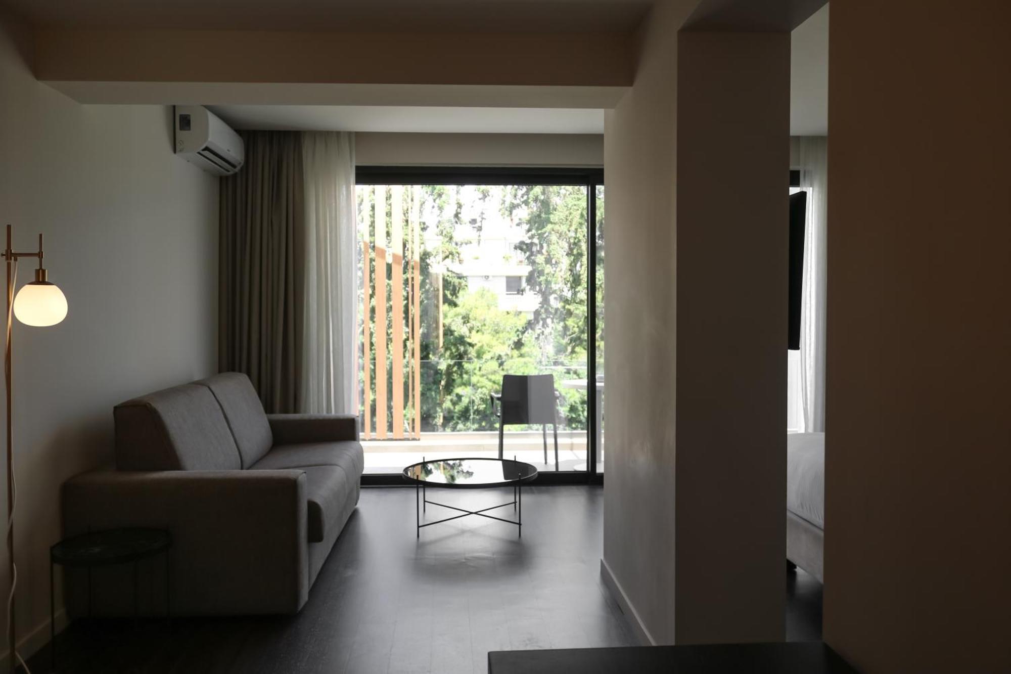 Azur Hotel