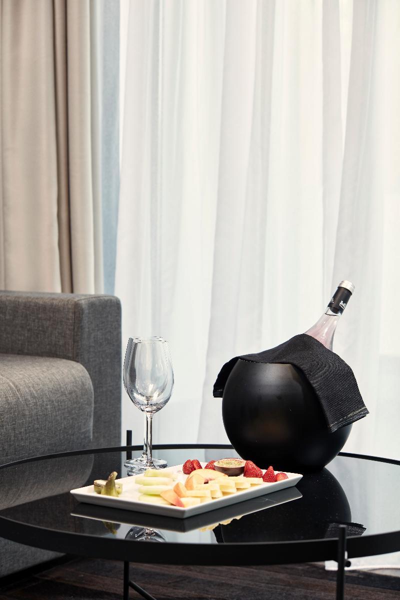 Azur Hotel 4*
