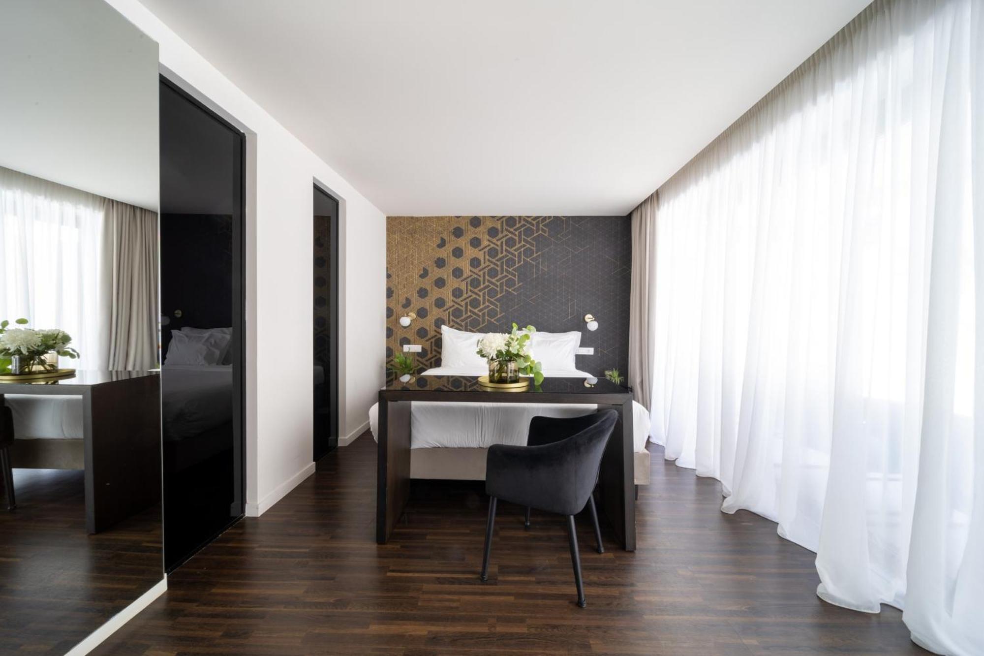 Hotel Azur Athens