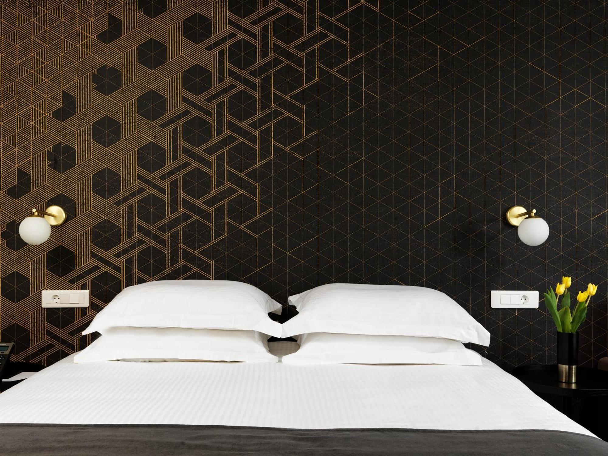 Azur 4* Athens