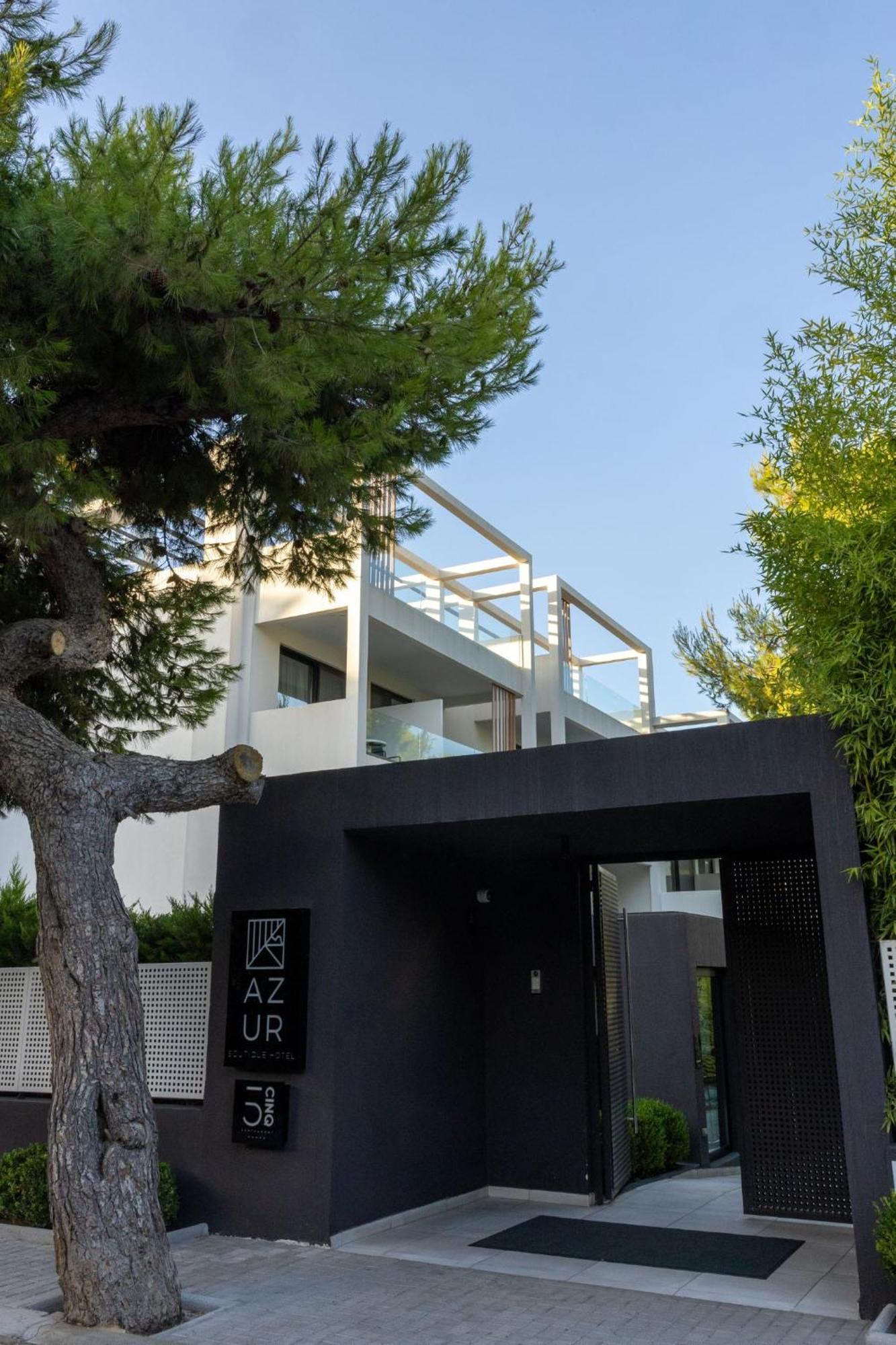 Azur Hotel 4*